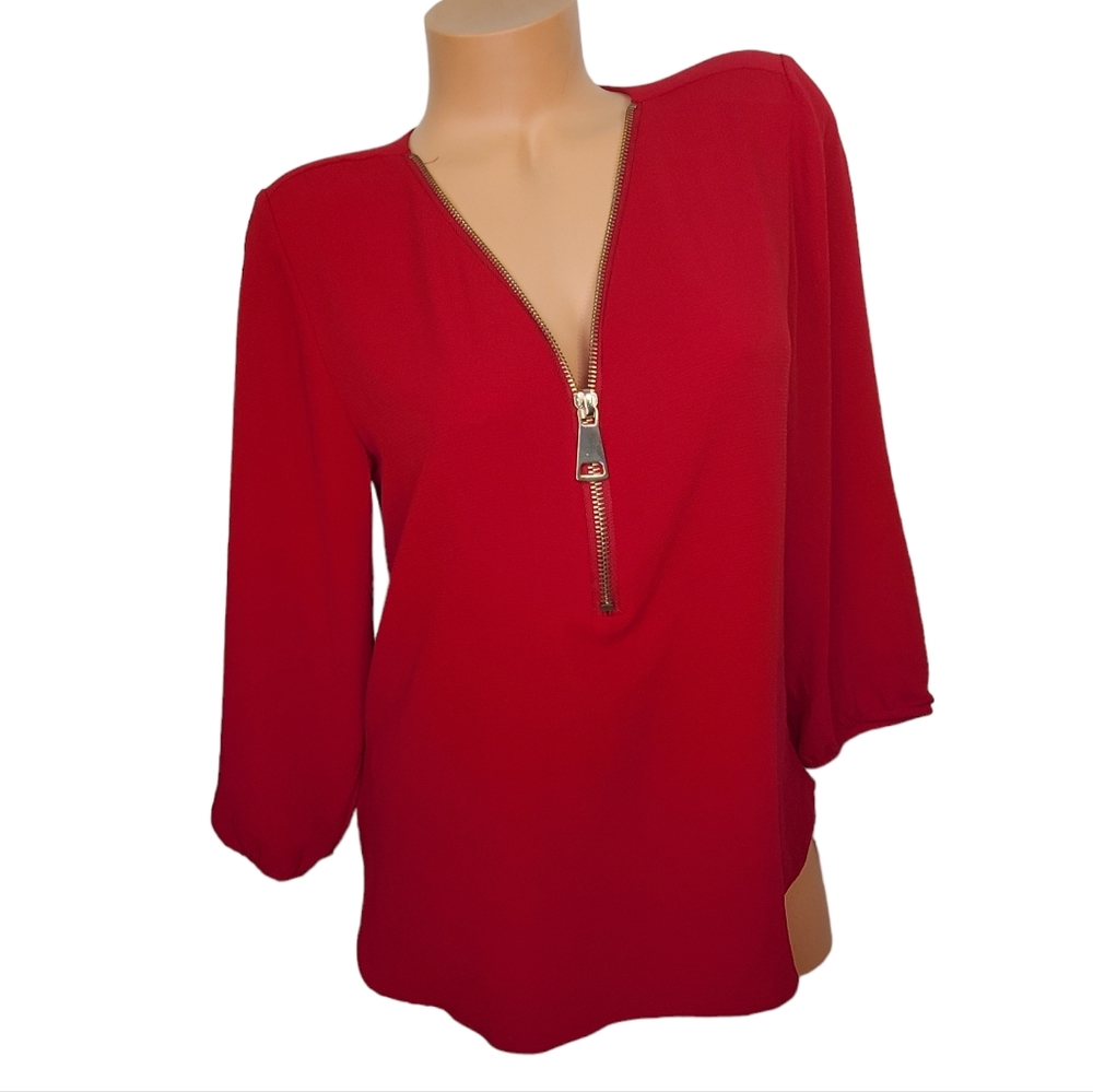 FYVE Red Tunic Top 3/4 Zip Textured Elastic Cuffs Sz M